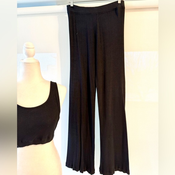 NAADAM 2PCs Midnight Cashmere Tank & Flare Pants - Picture 5 of 16